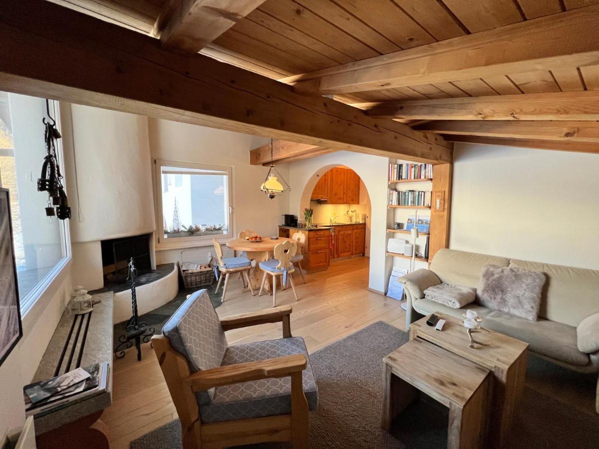 Chesa Suot Ovas Appartement Sils Maria Kamer foto